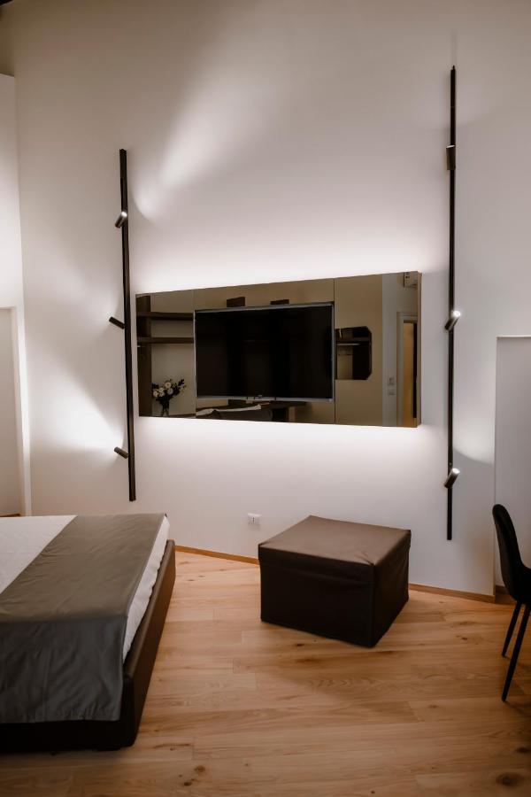 Palazzo Garibaldi - Boutique Suites Barletta Eksteriør billede